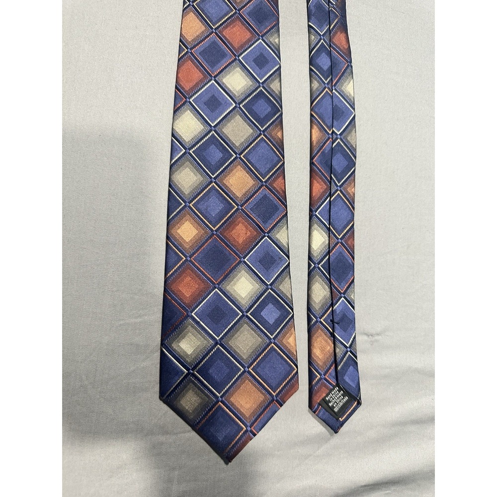 Crazy Horse Liz Claiborne Geometric Orange/Blue/Gray Metallic Neck Tie